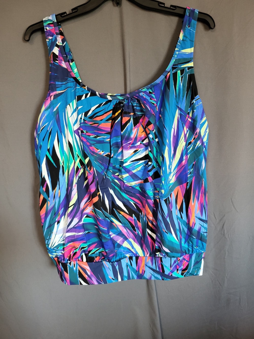 Nwt Womens Plus Size 24W Swim Solutions Blouson Tankini Swimsuit Swim Top
